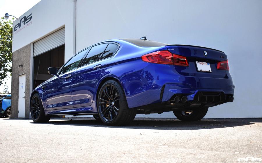  BMW M5 Marina Bay Blue by EAS (F90) 2018 года  (фото 33 из 34)